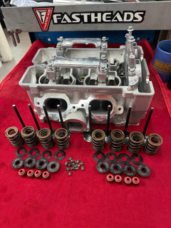 NEW OEM HEAD WITH  KIBBLEWHITE  VALVES AND SPRINGS 1000 TURBO 2016-2020-2