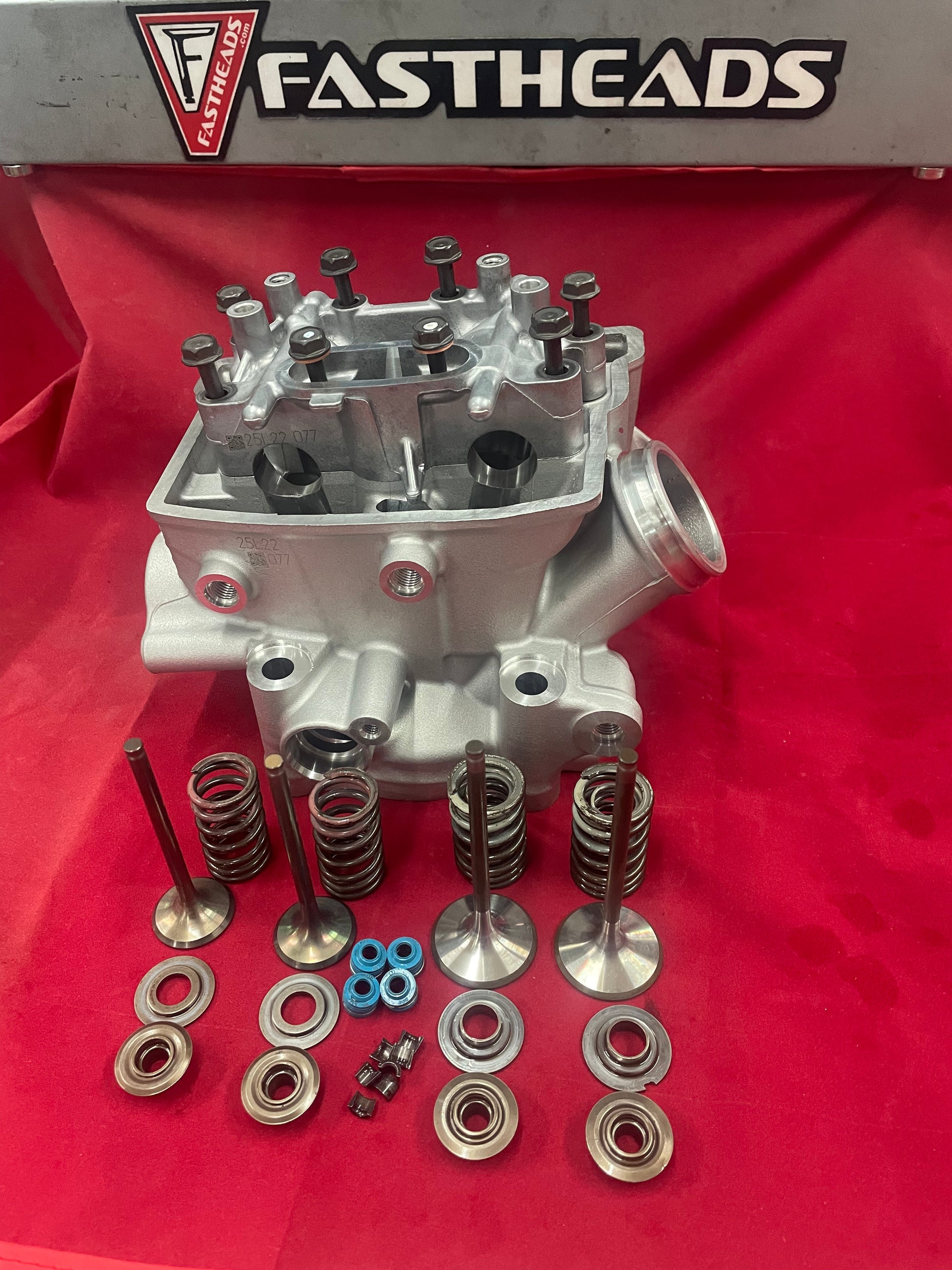 Honda CRF250R New Cylinder Head – FH Titanium Package-1